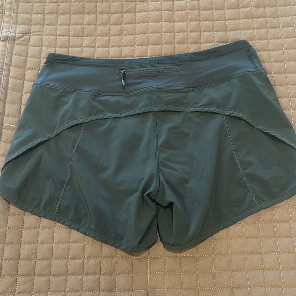 Women’s lululemon speed up short size 6